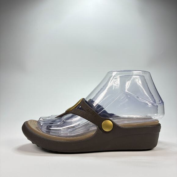 Crocs Sanrah Wedge Brown Gold Slip On Comfort Lightweight Sandal Women's Size 5 - Picture 4 of 9